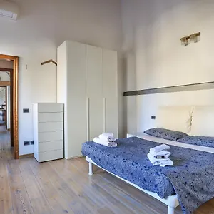 Apartment Uffizi Ii In Florence-hosted By Sweetstay, Florence